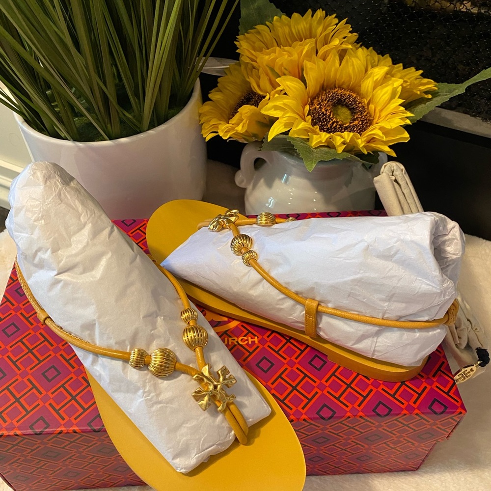 Tory Burch Capri Lace Up Sandal - Picture 5 of 11